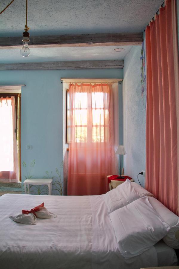 Borgo Casale Guest House Albareto  Luaran gambar