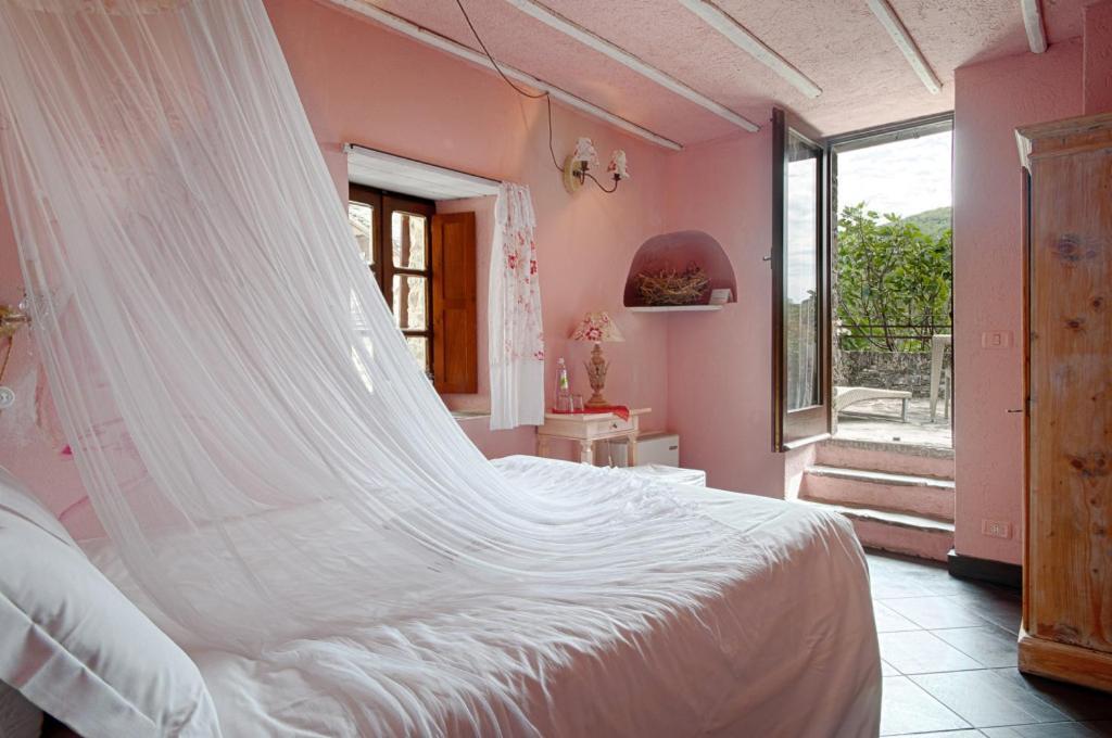 Borgo Casale Guest House Albareto  Luaran gambar