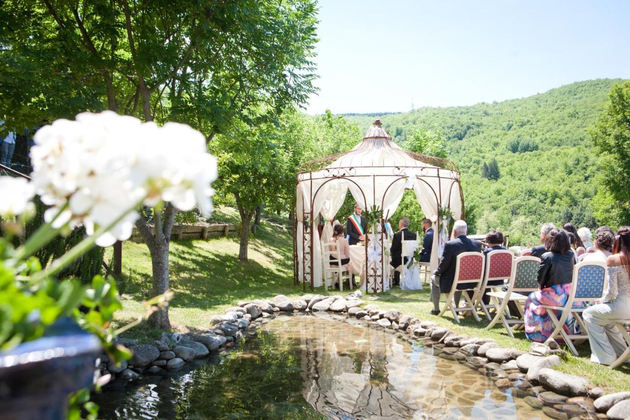 Borgo Casale Guest House Albareto  Luaran gambar