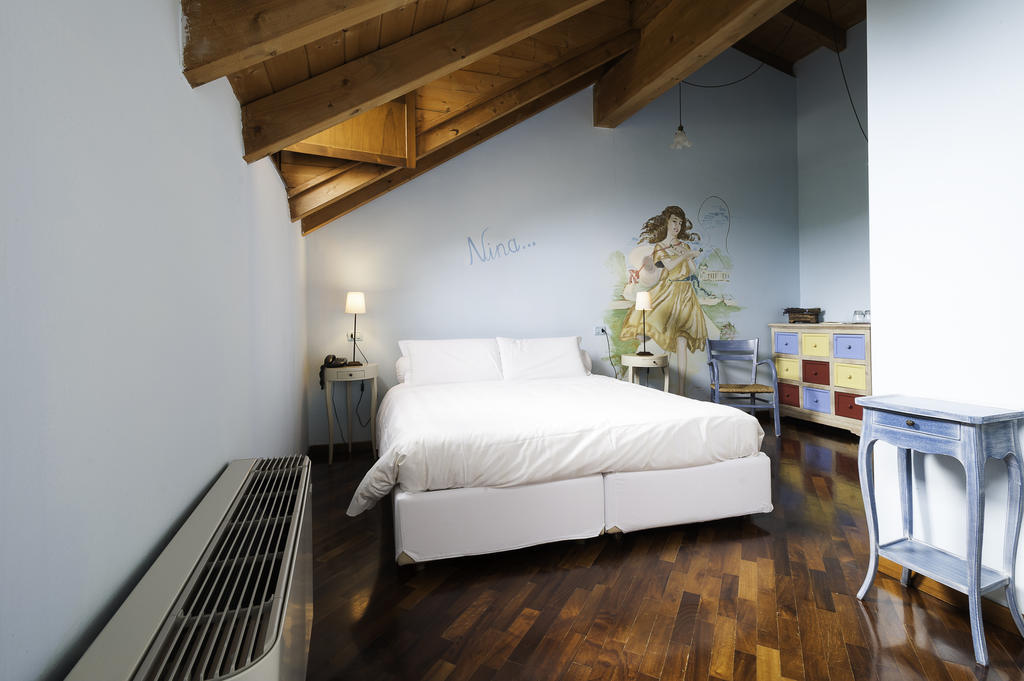 Borgo Casale Guest House Albareto  Bilik gambar